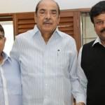 chiranjeevi-allu-aravind-meet-padmabhushan-ramanaidu-photos-pics-stills
