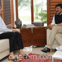 thumbs chiru meets ramanaidu 9 Chiru Greets Padma Bhushan Ramanaidu   Photos