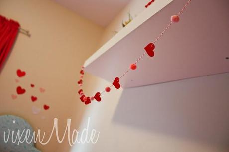 Quick Valentine's Day Garland