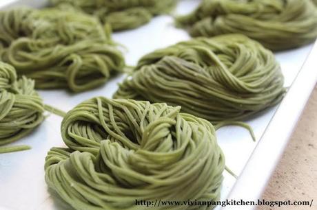 Homemade Spinach Noodles