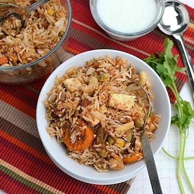 Vegetable Biryani in Slow Cooker