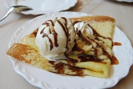 Chocolate Banana Sweet Crepes with Vanilla Ice Cream