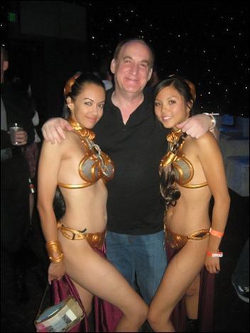 Victoria Cosplay as Slave Leia w/ Jeph Loeb