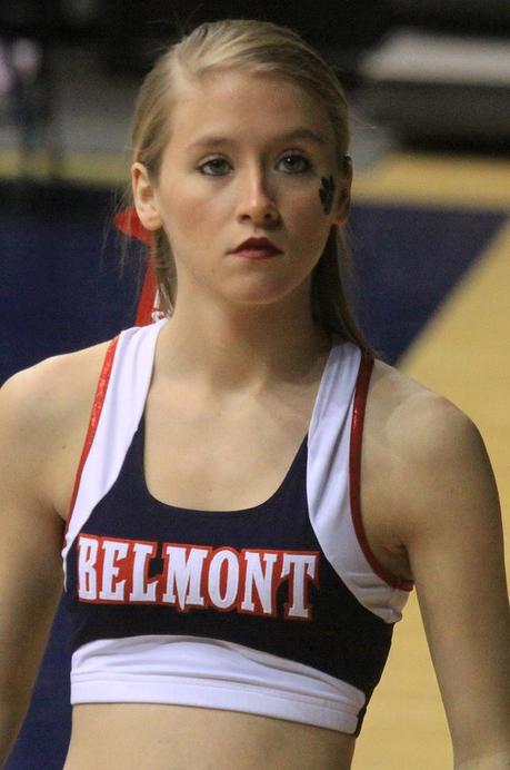 Belmont University Cheerleaders