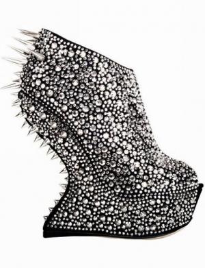 stud and spike boots The Roster  2013 MUST have Fashion Items