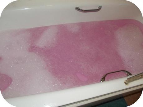  photo ThinkPinkBathBomb5_zps726b855e.jpg