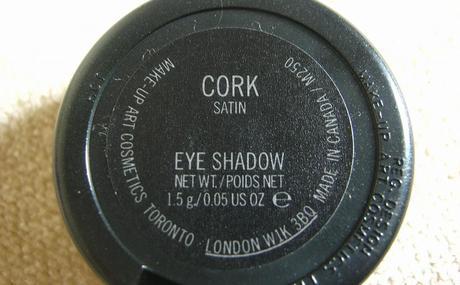 MAC eyeshadow in Cork