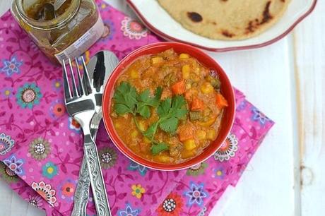 Wholewheat Naan with Spicy Corn Curry