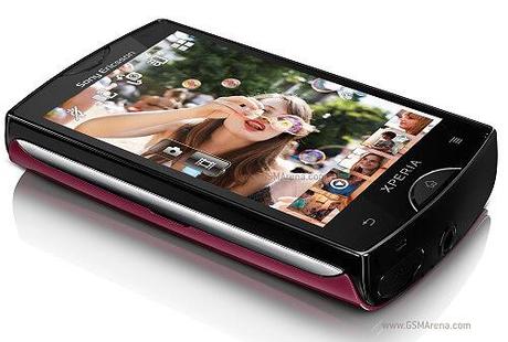 se-xperia-st15i-mini-gunsirit