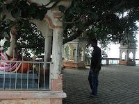 65) Shanmukha temple (NICE road) & Omkar hills: (6/11/2012)