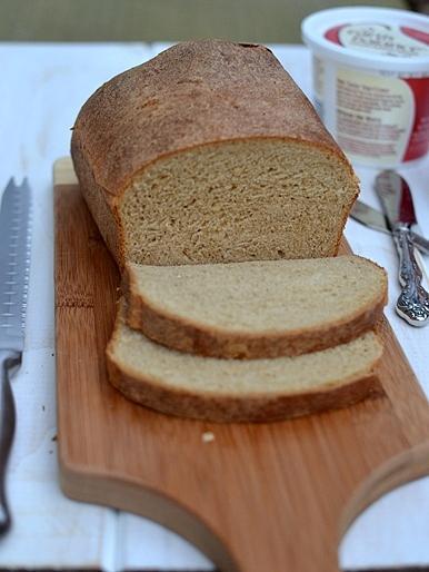 Wholewheat Oatmeal Bread