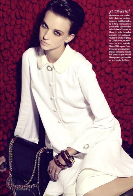 Emi Perry by Anairam for Vogue Mexico February 2013 2