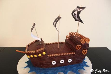 Pirate Ship Cake (With Hershey’s Chocolate Cake Recipe) - Paperblog