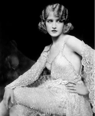 1924 Maybelline ad features Ziegfeld Follies Star, Mary Eaton