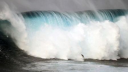 A Guinness Judge Explains How Record Waves Are Measured