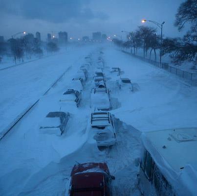 Lake Shore Drive during 2011 Chicago Blizzard
