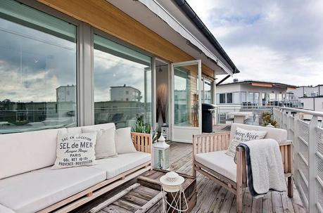Top Floor with a Garage in Stockholm by Magaly