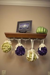 ball shaped bridesmaids bouquets