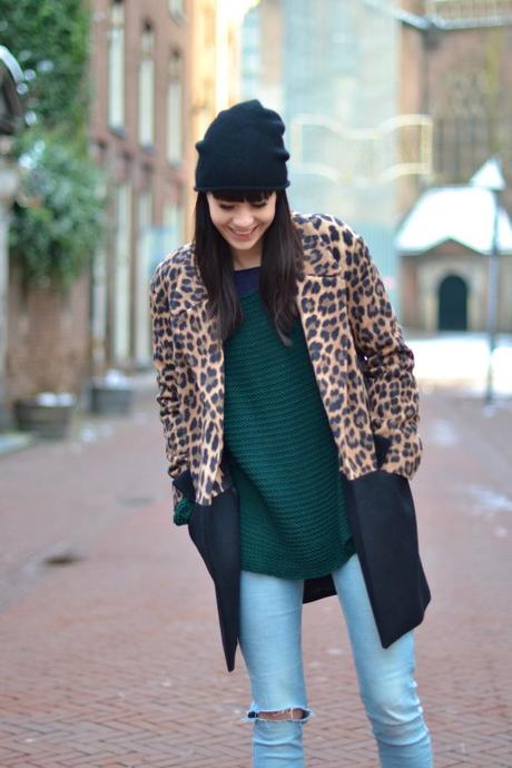 outfit leopard coat zara jeans