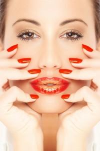 iStock 000005775460XSmall 200x300 The Ultimate Valentines Beauty Countdown