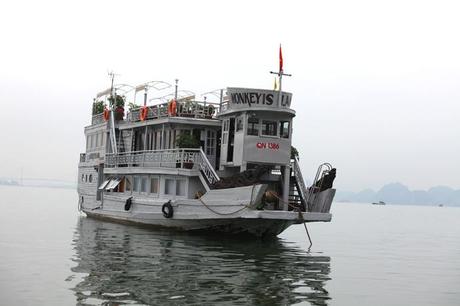 halong bay, vietnam