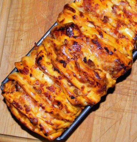 Sausage Pull Apart Pizza Bread