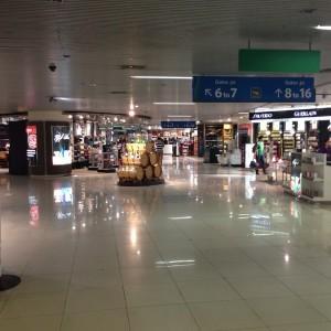 Mumbai_Airport_India17