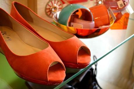 clementine's, shoes, west seattle, boutique, local, shopping