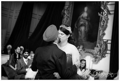 Surrey Wedding Photographer Warwick Castle Wedding Photos 0091