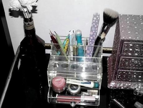 SSU Home | Makeup Organizer