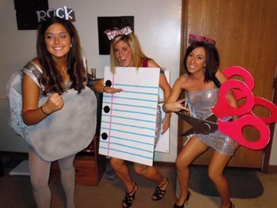 Halloween DIY: Rock Paper Scissors Costume