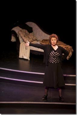 Review: Edith Piaf Onstage (Skylight Music Theatre)
