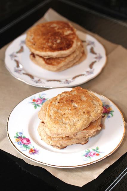 Oat and Almond Pancakes