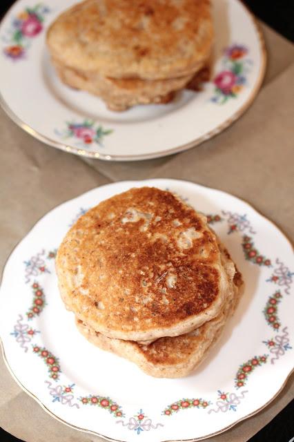 Oat and Almond Pancakes