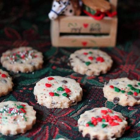 Vegan Chocolate Chip Shortbread