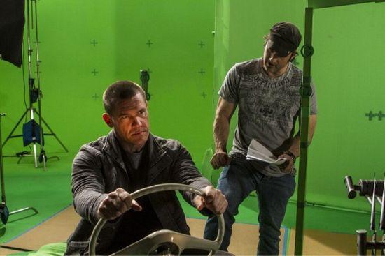 Josh Brolin Looks Badass in new ‘Sin City 2′ First Look Photo