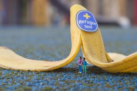  Slinkachu creates original pieces for O2 and War Child