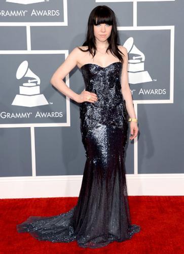 grammys-2013-best-worst-dressed-carly-rae-jepsen-600