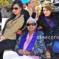 thumbs iddarammayilatho working stills 2 Allu Arjuns Iddarammayilatho Working Stills