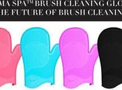 Brush Cleaning Never Been That Easy! Sigma Glove!
