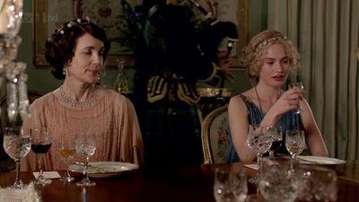 Cora and Rose downton abbey, downton abbey christmas special, downton abbey season 3