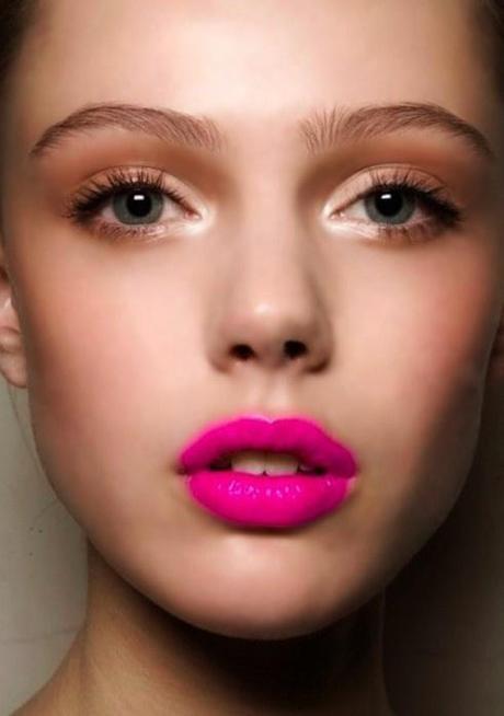 beauty trend [pink lips]