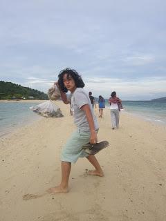 Mt. Manaphag a.k.a Pan de Azucar and the islands of Concepcion, Iloilo