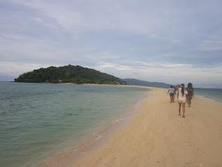 Mt. Manaphag a.k.a Pan de Azucar and the islands of Concepcion, Iloilo