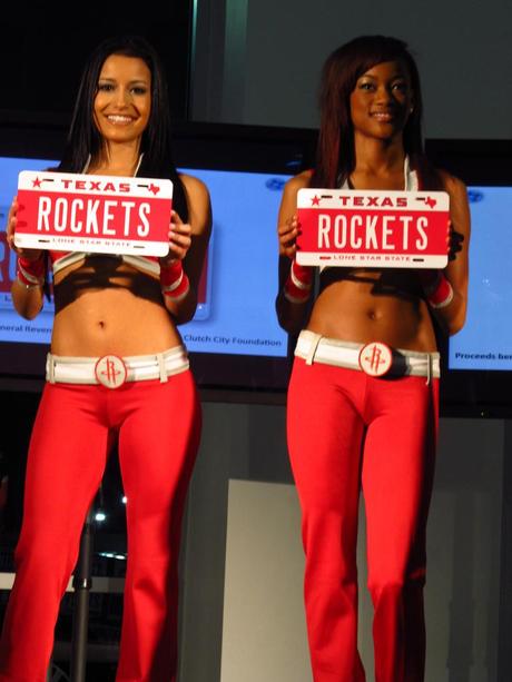 Houston Rockets Cheerleaders Class Up An Auto Show