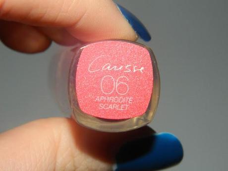 L'Oreal Caresse Lipstick Review