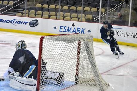 Game 18 : Penguins vs. Panthers : 02.22.13 : Live Game Thread!