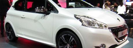 Peugeot 208 Hybrid FE basic design elements will be similar to other models like Peugeot 208 GTI (on the photo above) or Peugeot 208 XY (Credit: Overlaet http://commons.wikimedia.org/w/index.php?title=User:Overlaet)