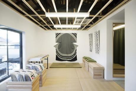 Evolution of traditional KIMONO store in Kyoto by Yusuke Seki