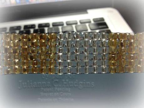 Jewel Loom bracelet build close up